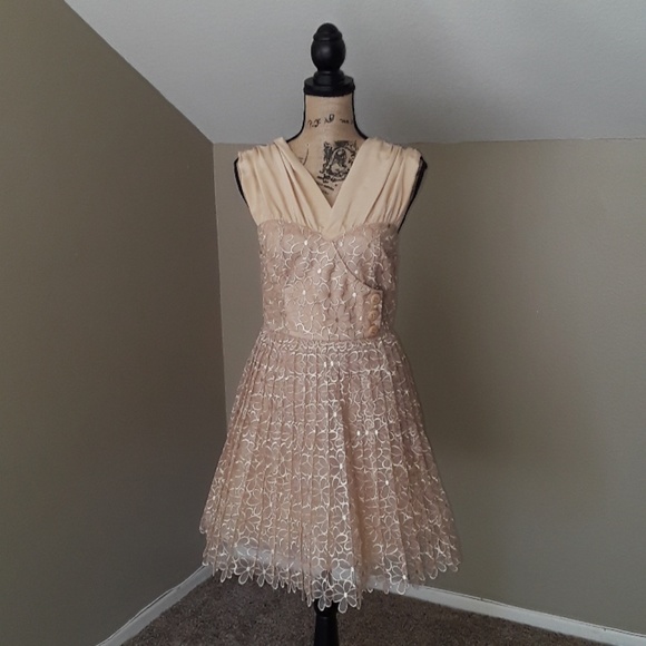 Tracy Reese Dresses & Skirts - 🥳HP🥳 NWT, Tracy Reese Frock! Pictureshow Embroidered Dress